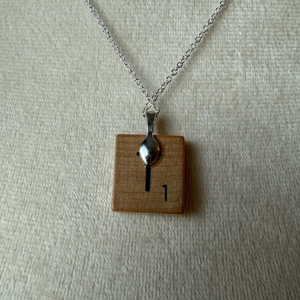 Hand-Crafted Real 4 Four Leaf Clover Scrabble Tile Pendant w/ Silver Chain - Picture 4 of 7